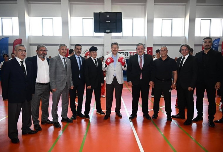 Kick Boks Siyah Kuşak “Dan” Sınavı Osmaniye’de Gerçekleştirildi!