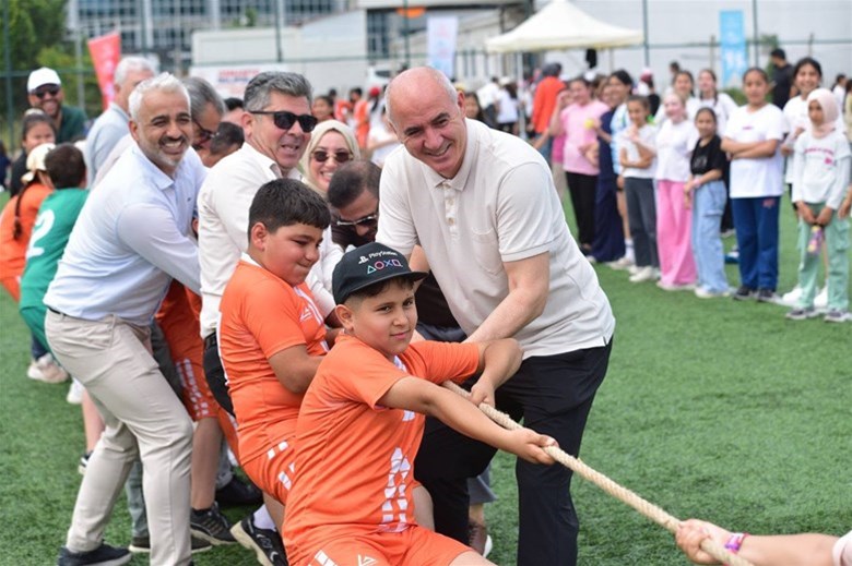 OKUL SPORLARI GELENEKSEL ÇOCUK OYUNLARI ŞENLİĞİ COŞKUYLA GERÇEKLEŞTİRİLDİ