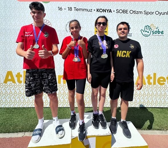 Osmaniyeli Özel Sporcular Konya’dan Madalyalarla Döndü
