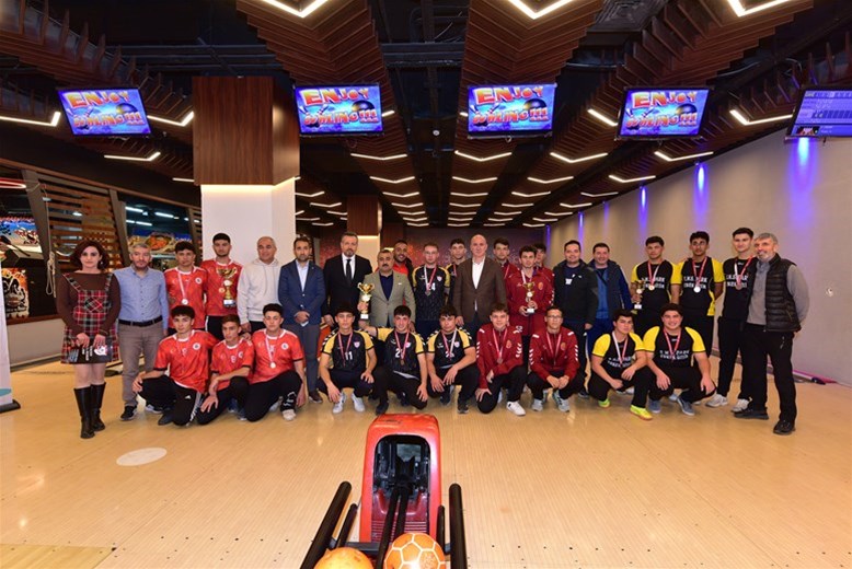 OKUL SPORLARI GENÇLER BOWLİNG İL BİRİNCİLİĞİ MÜSABAKALARI TAMAMLANDI